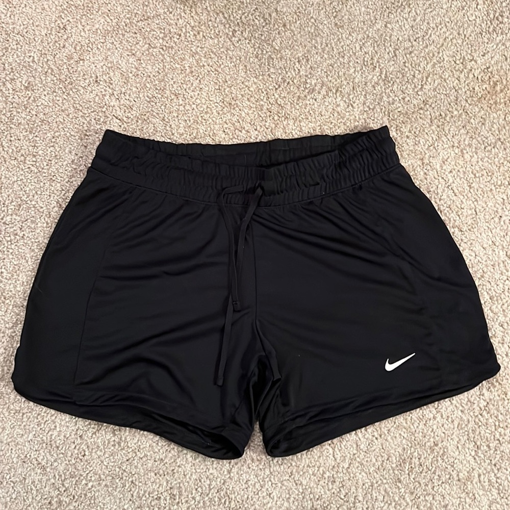Nike Dry-Fit shorts - black size small